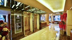 Beethoven Premium Hotel: Lobby - photo 15