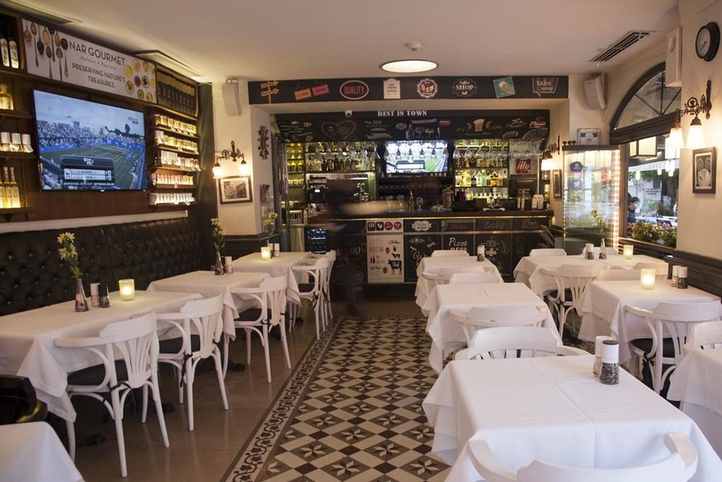 Faros Old City Hotel: Bar