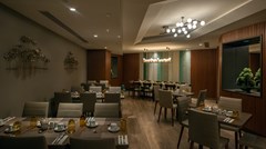 Doubletree By Hilton Istanbul Sirkeci: Restaurant - photo 36