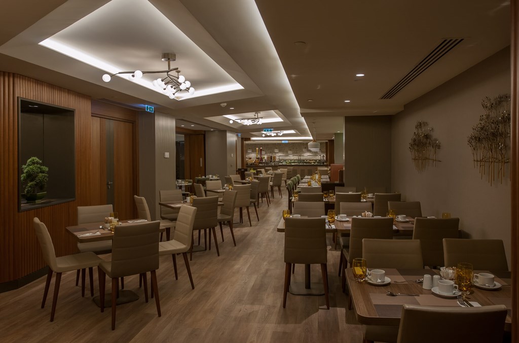 Doubletree By Hilton Istanbul Sirkeci: Restaurant