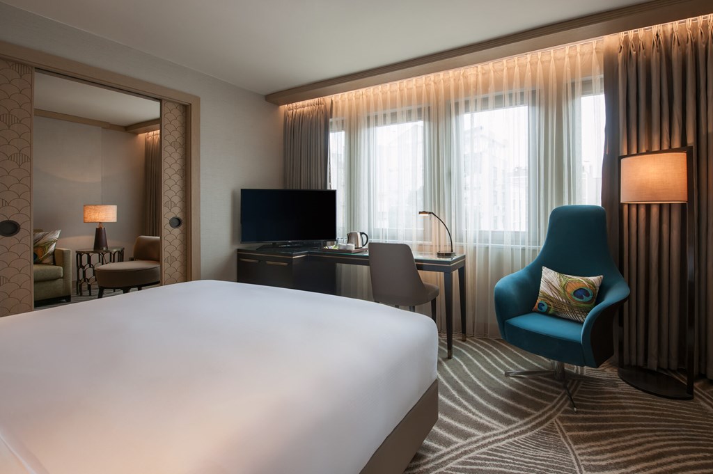 Doubletree By Hilton Istanbul Sirkeci: Room SUITE STANDARD