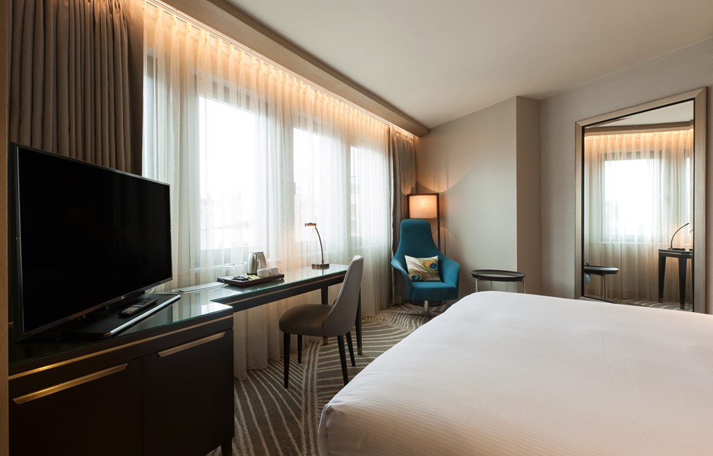 Doubletree By Hilton Istanbul Sirkeci: Room SUITE STANDARD