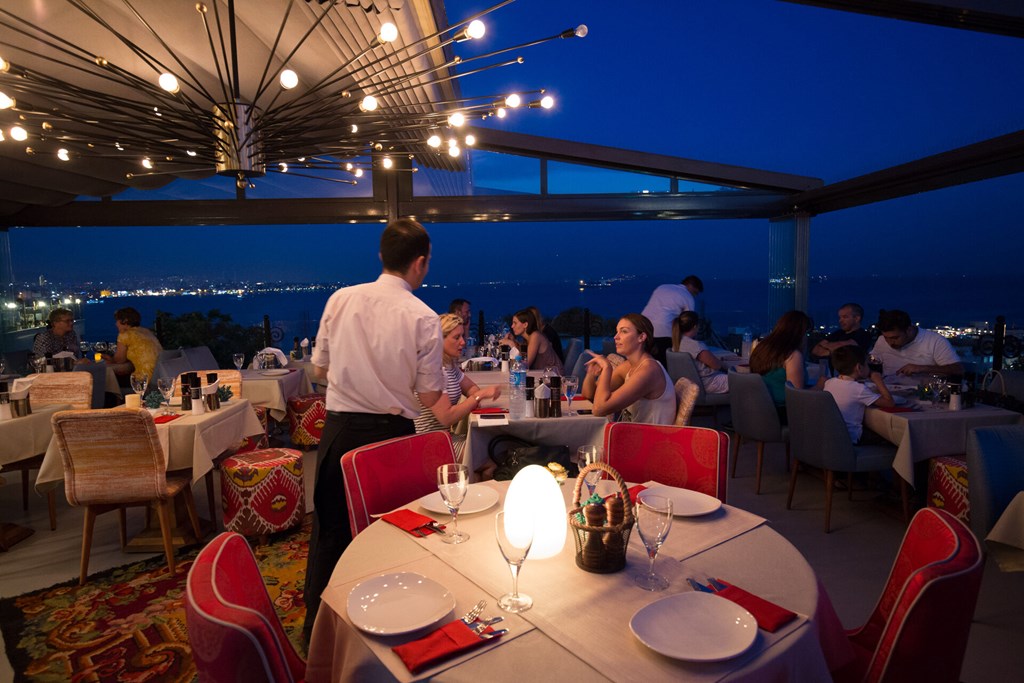 Tria Special Hotel Istanbul: Terrace