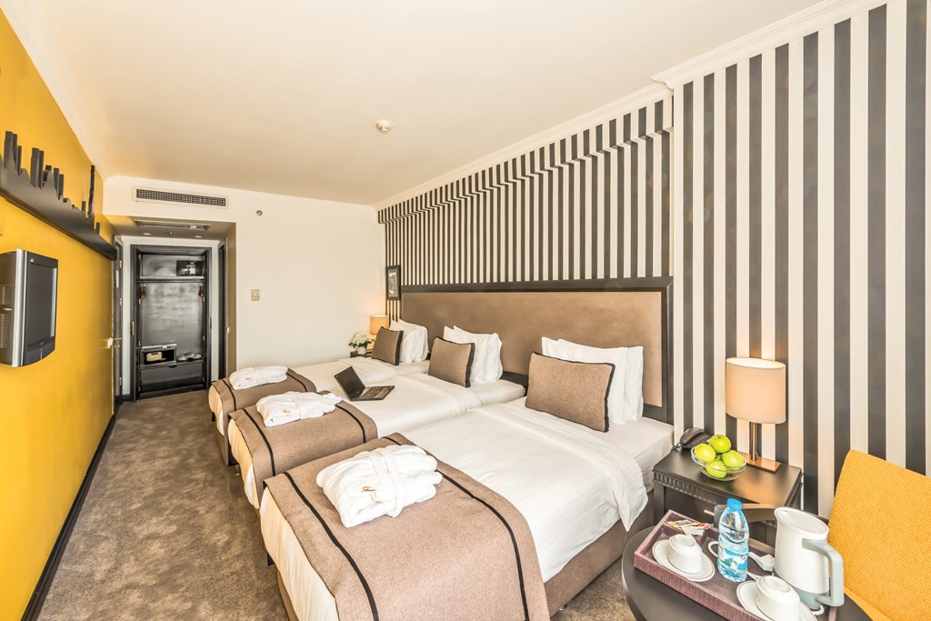 Avantgarde Hotel Taksim: Room TRIPLE DELUXE