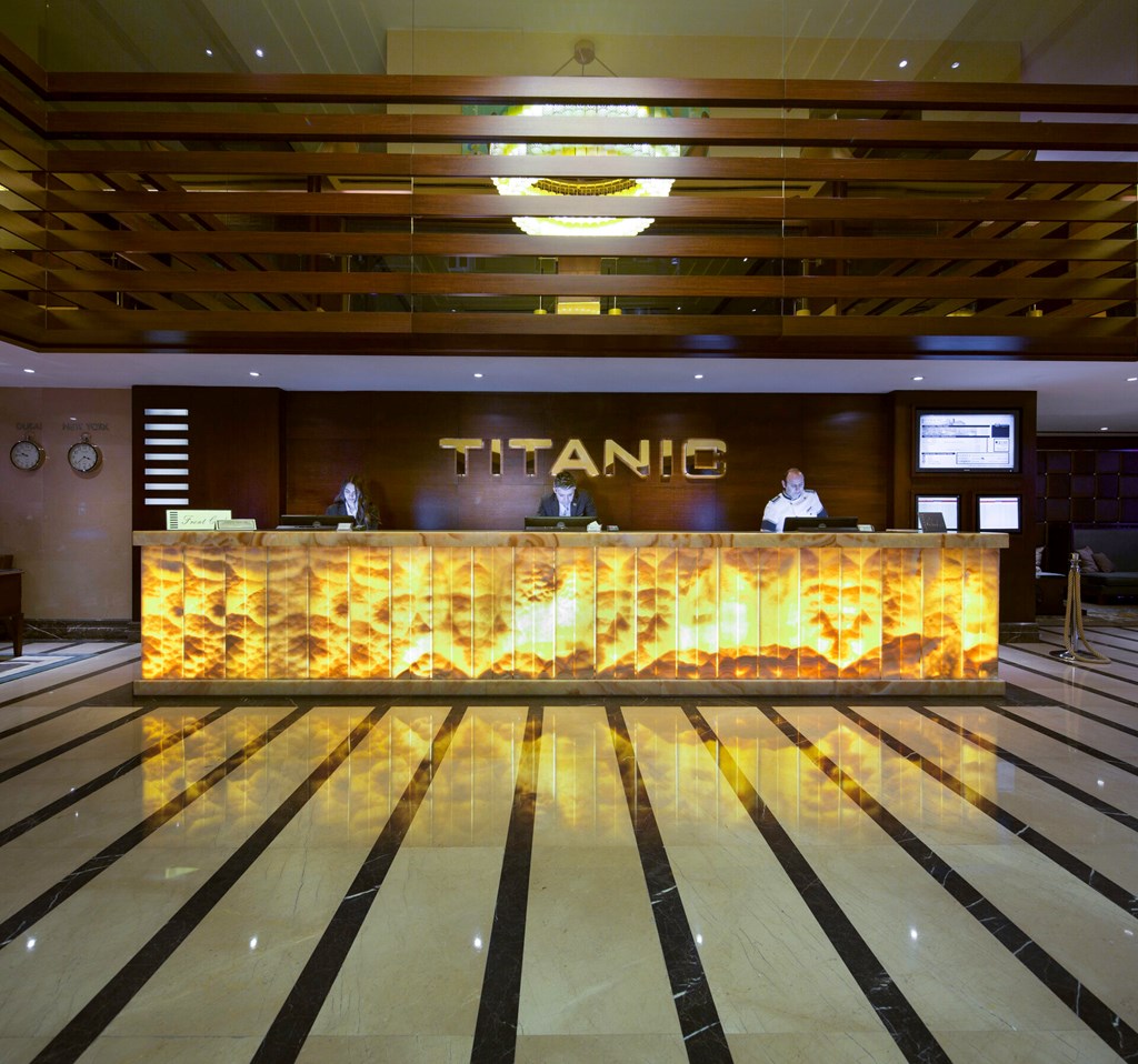 Titanic City Taksim: Lobby