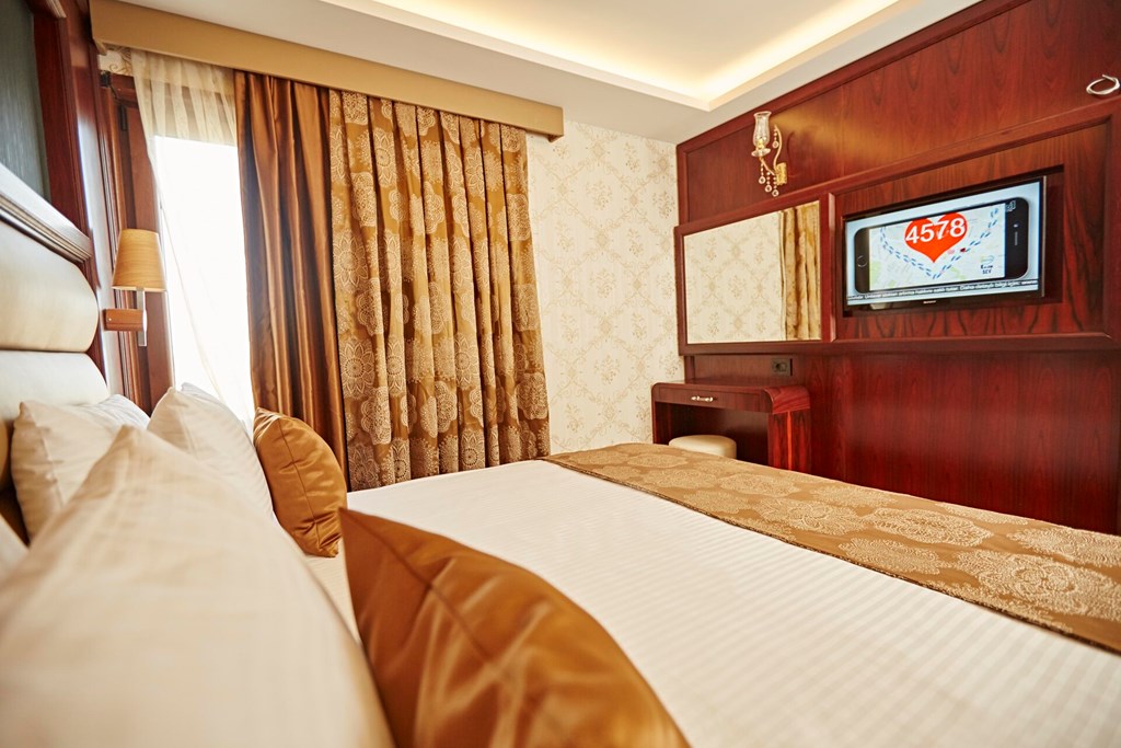 Ikbal Deluxe: Room SUITE STANDARD