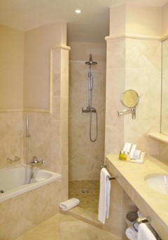 SH Villa Gadea: Room JUNIOR SUITE CAPACITY 4 - photo 33