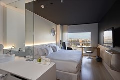 Barcelo Sants: Room Double or Twin DELUXE CITY VIEW - photo 37