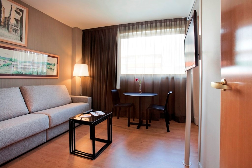 Atenea Barcelona Aparthotel: Room DOUBLE PREMIUM