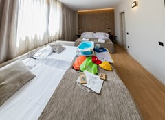 Atenea Barcelona Aparthotel: Room QUADRUPLE PREMIUM - photo 91