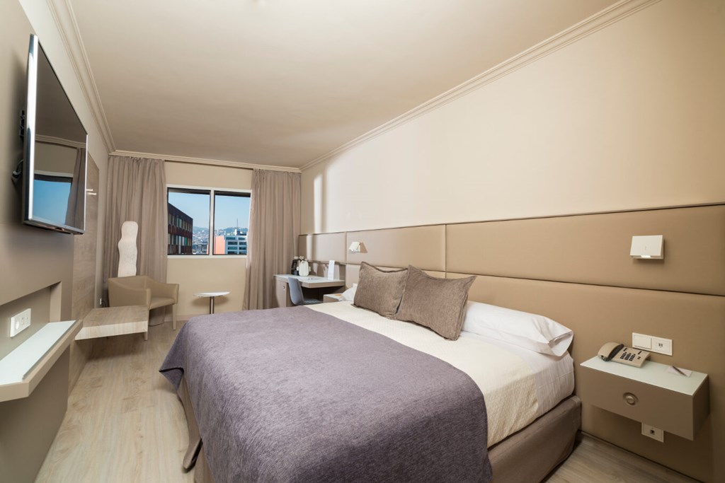 Salles Hotel Pere IV: Room DOUBLE SINGLE USE DELUXE