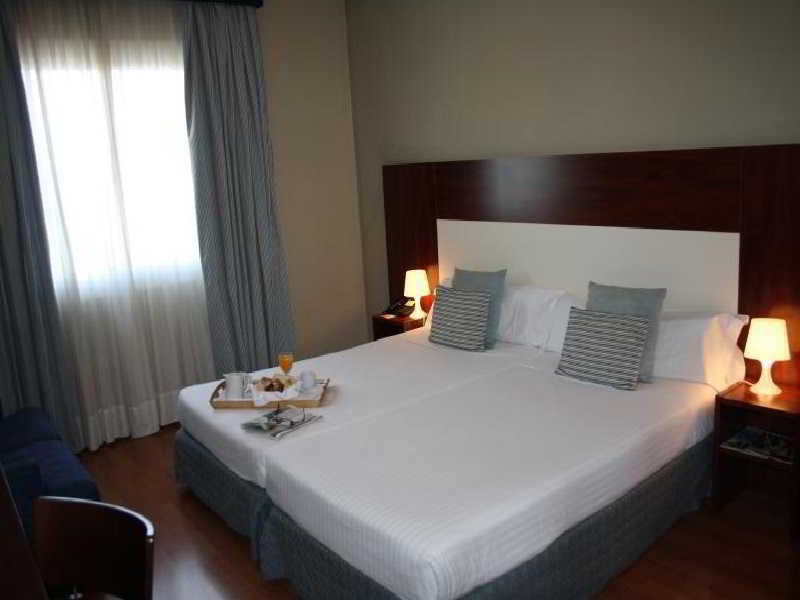 Arenas Atiram Hotel: Room DOUBLE SINGLE USE STANDARD
