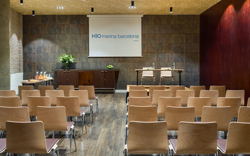 H10 Marina Barcelona: Conferences