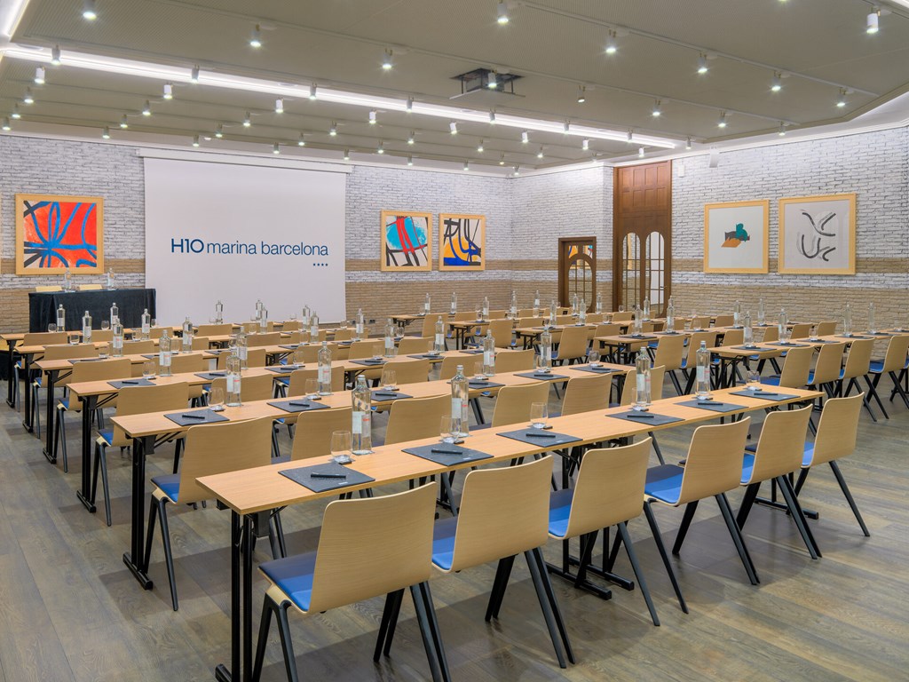 H10 Marina Barcelona: Conferences