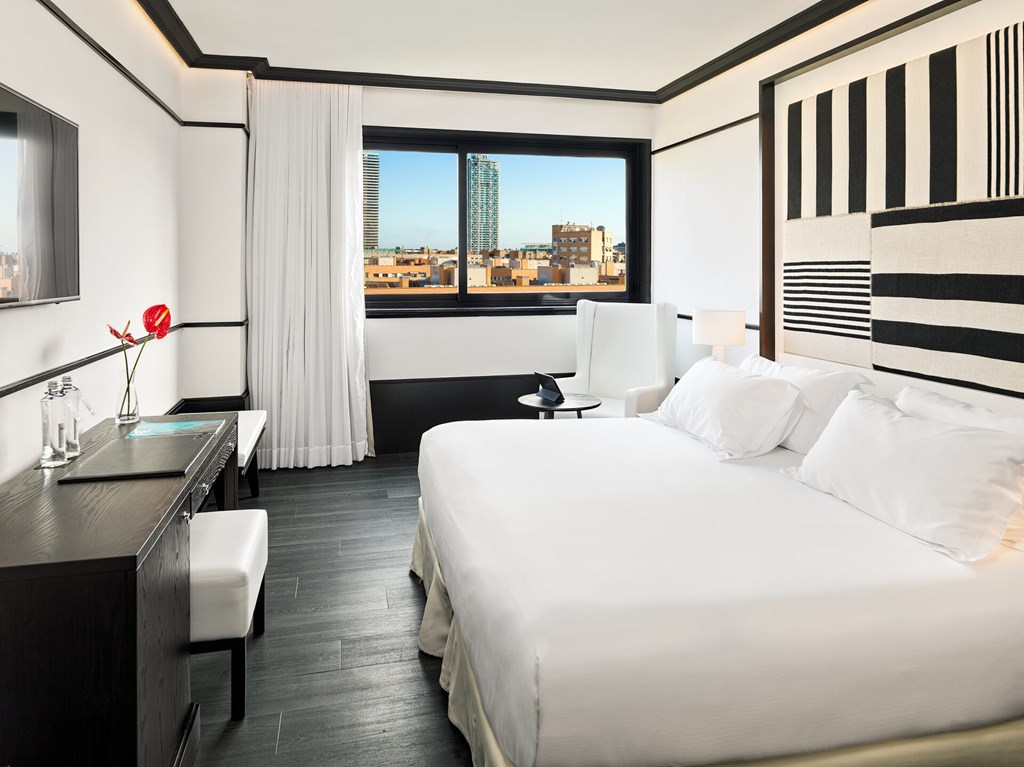 H10 Marina Barcelona: Room DOUBLE DELUXE