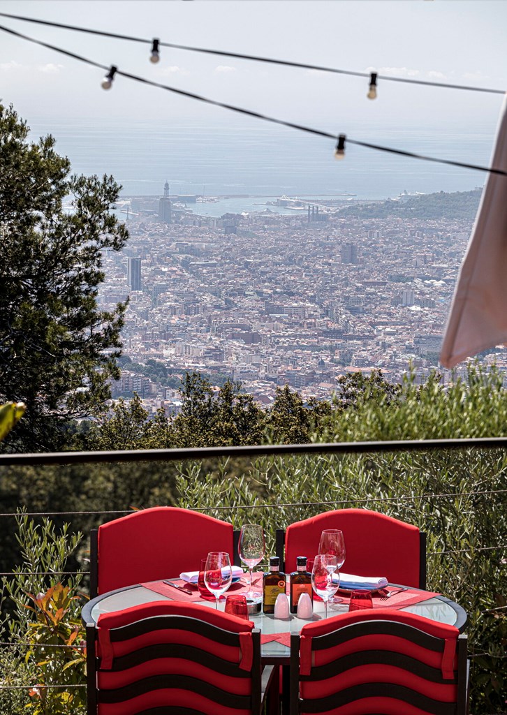 Gran Hotel la Florida: Terrace