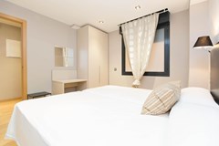 AinB Sagrada Familia Apartments: Room - photo 38