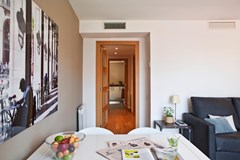 AinB Sagrada Familia Apartments: Room - photo 57