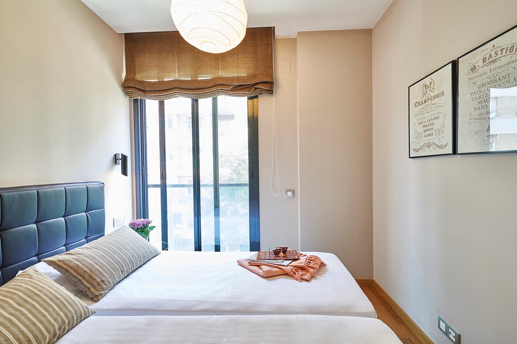 AinB Sagrada Familia Apartments: Room APARTMENT CAPACITY 5 TWO BEDROOMS