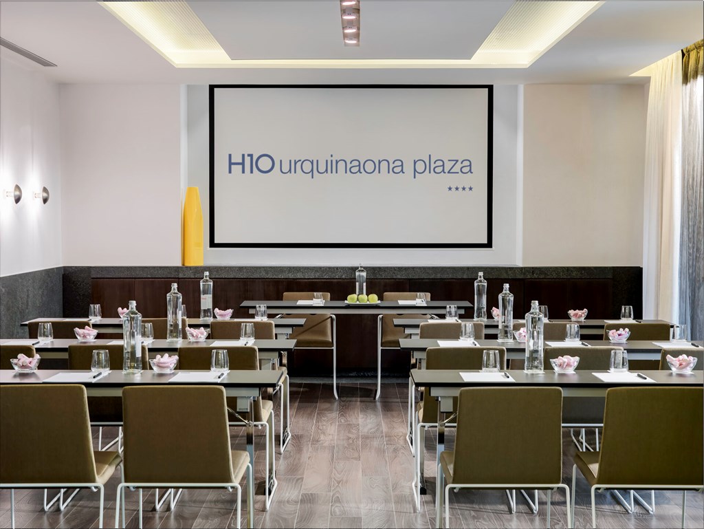 H10 Urquinaona Plaza: Conferences