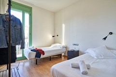 Barcelona Sants Station Apartments: Room APARTMENT CAPACITY 6 THREE BEDROOM - photo 20