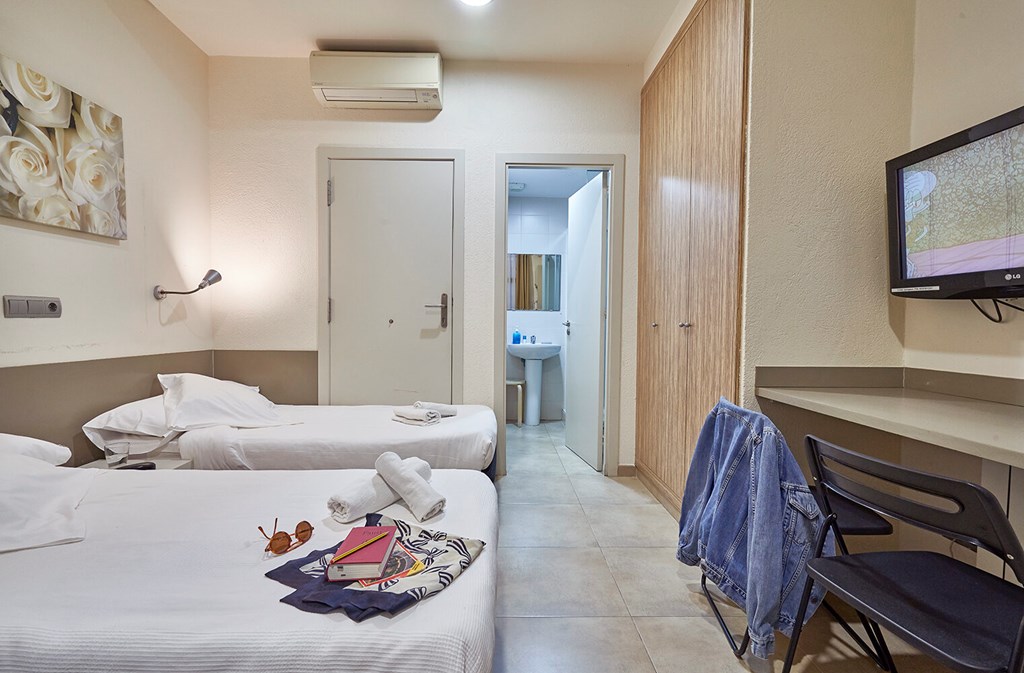 Barcelona Sants Station Apartments: Room STUDIO CAPACITY 2