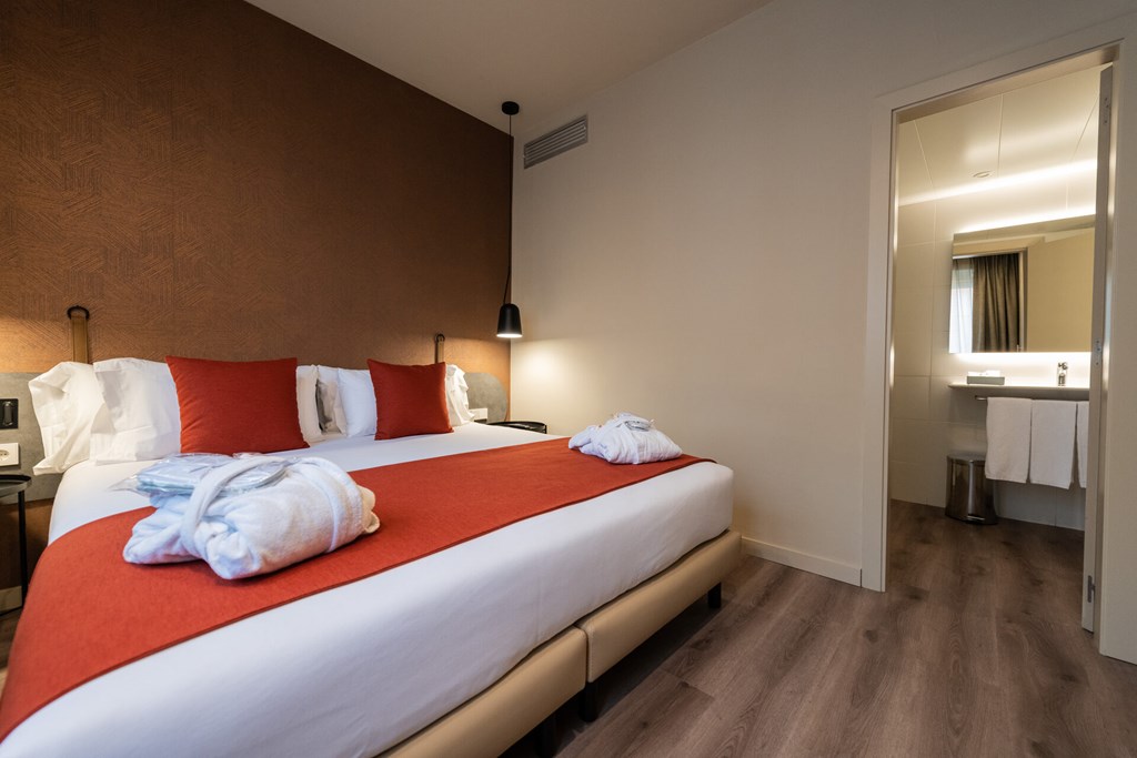 Hotel Rekord: Room Double or Twin SUPERIOR