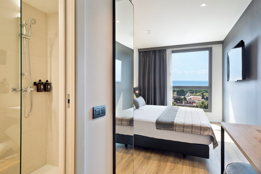 Hotel Acta Voraport: Room Double or Twin SUPERIOR WITH VIEWS