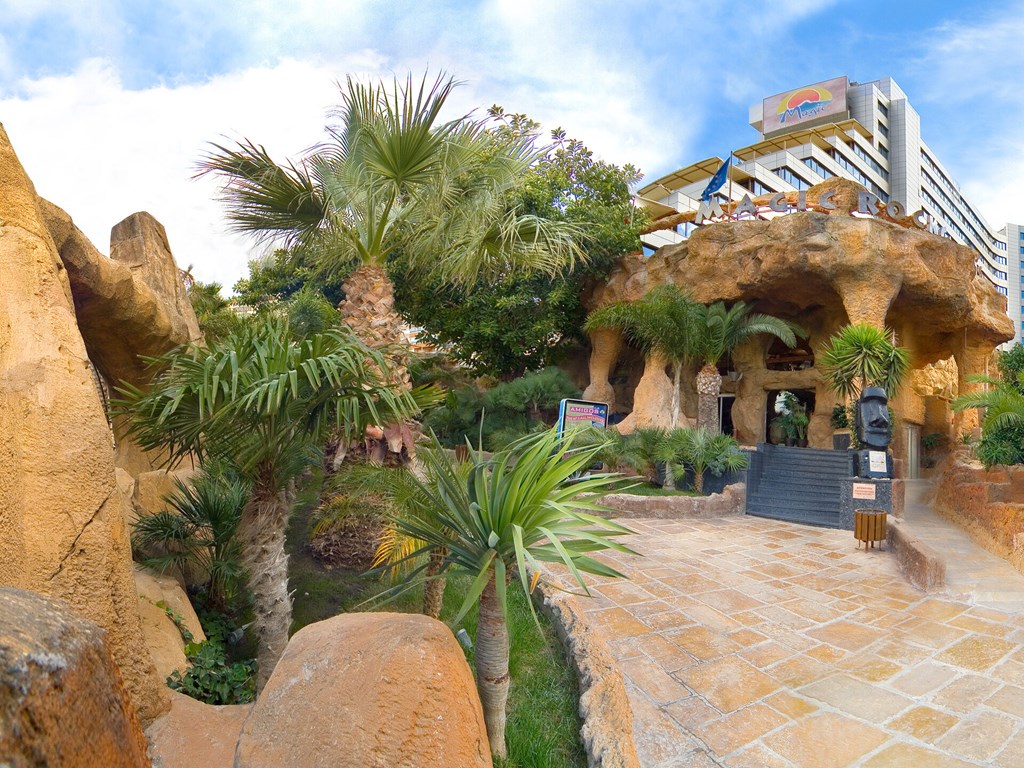 Magic Aqua Rock Gardens: Lobby