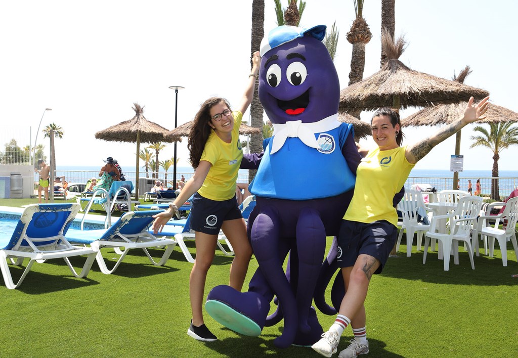 Poseidon Playa: Sports and Entertainment