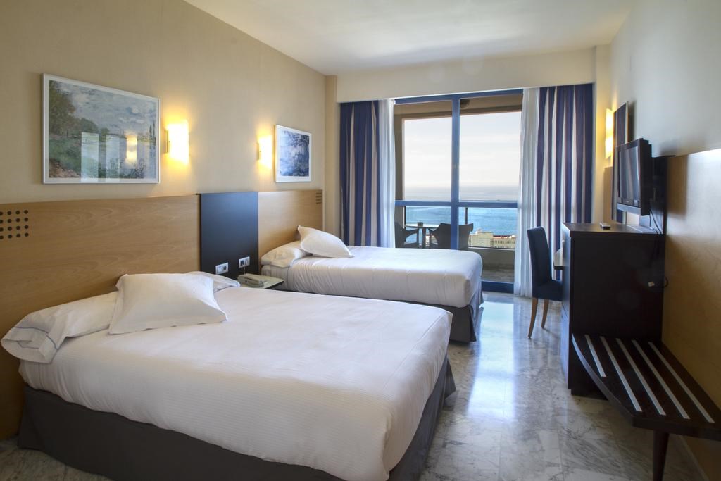 Madeira Centro: Room Double or Twin CAPACITY 4