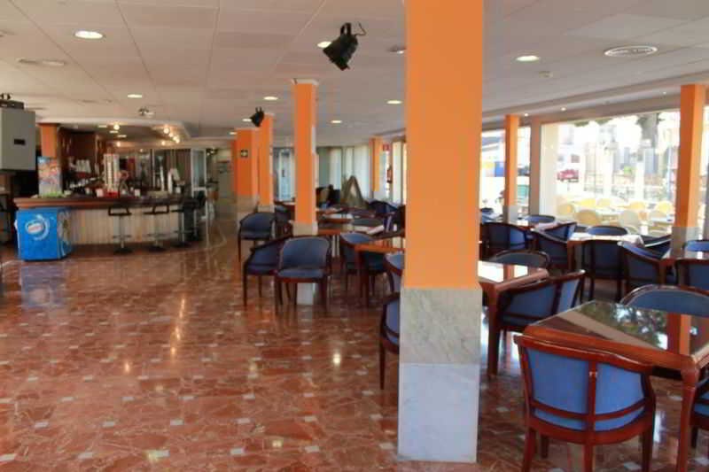 Blue Sea Hotel Calas Marina: Lobby