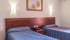 Blue Sea Hotel Calas Marina: Room Double or Twin CAPACITY 3 - photo 44