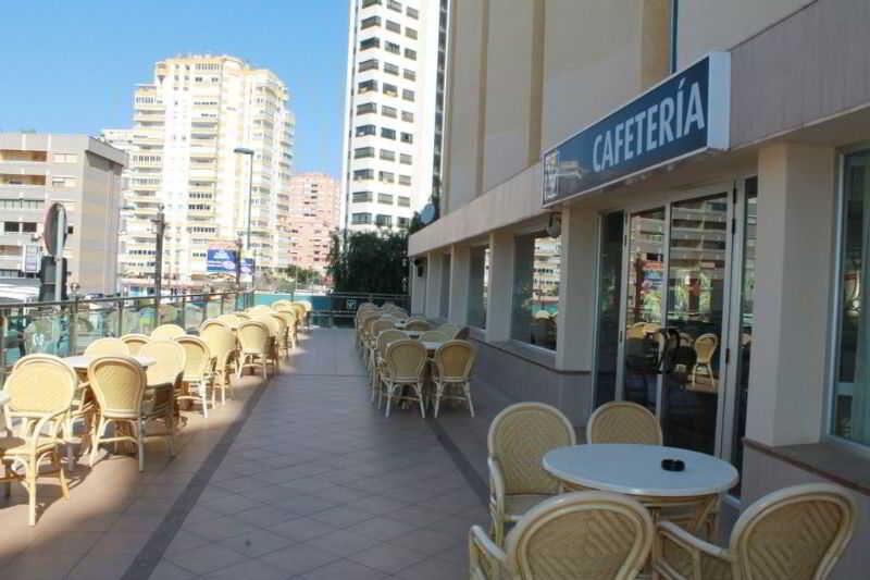 Blue Sea Hotel Calas Marina: Terrace