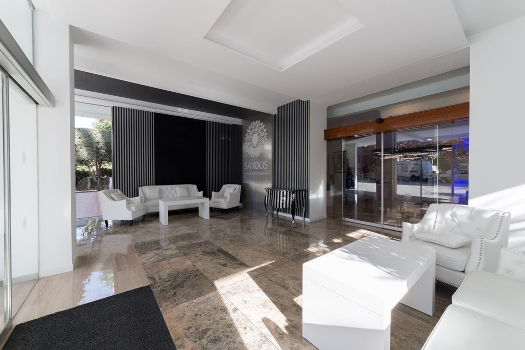 Sandos Benidorm Suites: Lobby