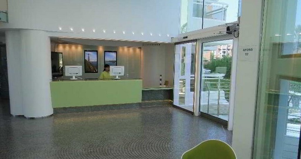 Riviera Beachotel: Lobby