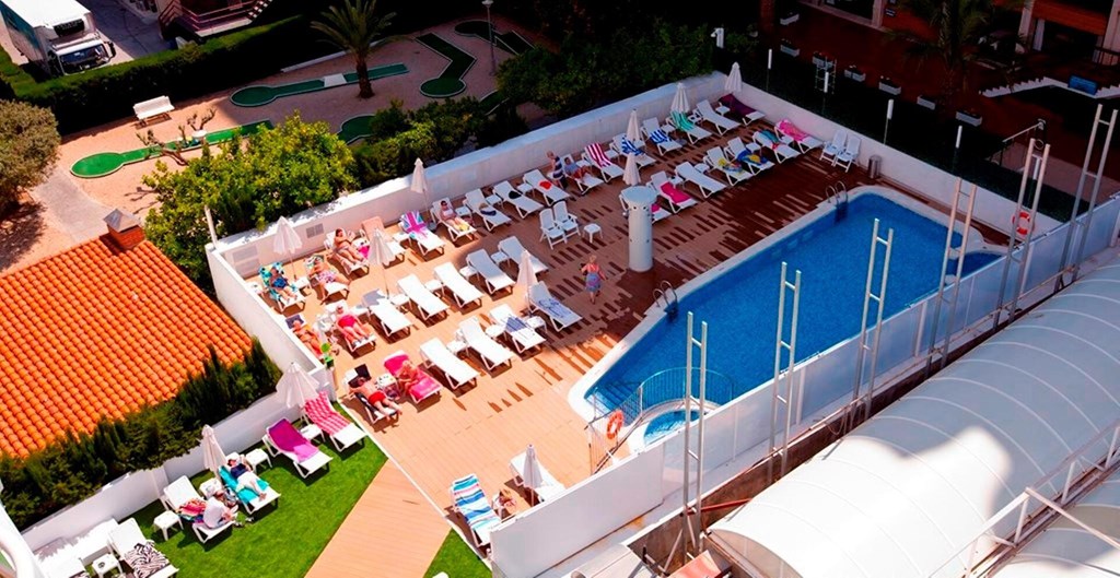 Riviera Beachotel: Pool