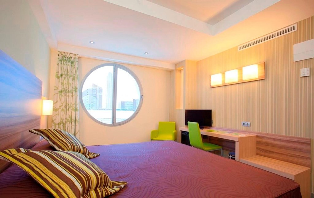 Riviera Beachotel: Room