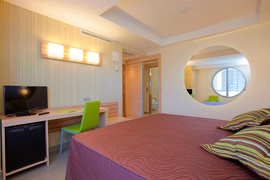 Riviera Beachotel: Room