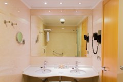 AR Diamante Beach Spa & Convention Centre: Room Double or Twin CAPACITY 4 - photo 32