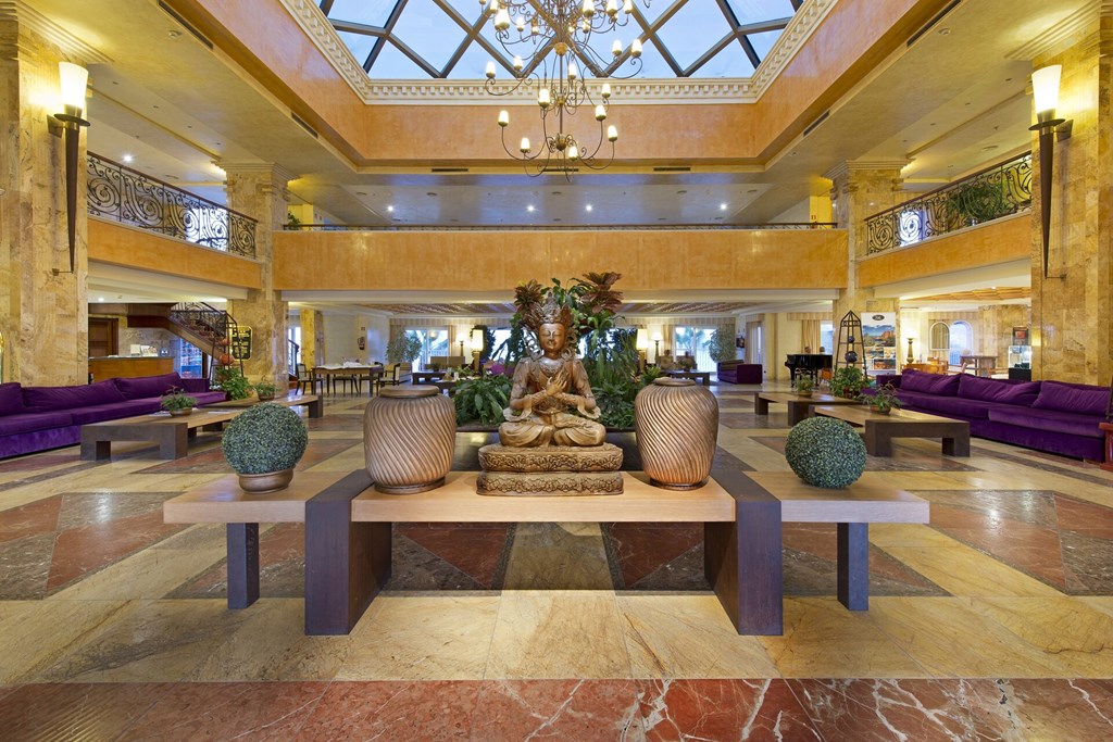 Elba Estepona Gran Hotel & Thalasso Spa: Lobby