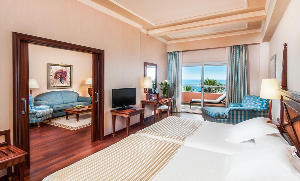 Elba Estepona Gran Hotel & Thalasso Spa: Room SUITE DELUXE