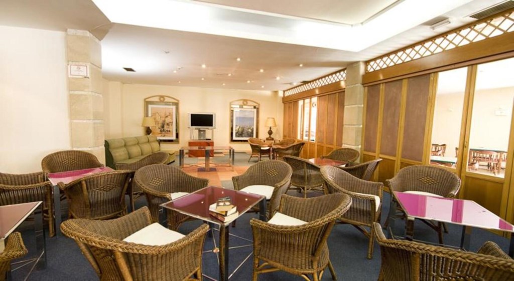 Monarque Fuengirola Park: Lobby