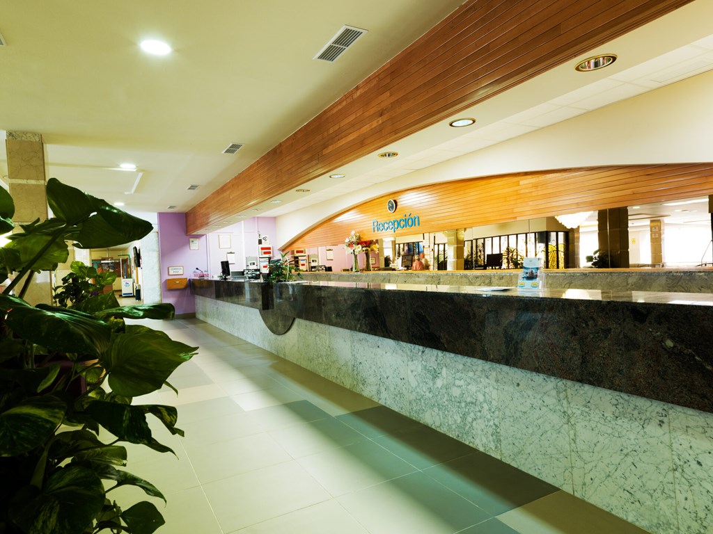 Monarque Fuengirola Park: Lobby