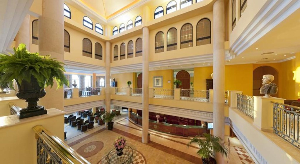 IPV Palace & Spa: Lobby