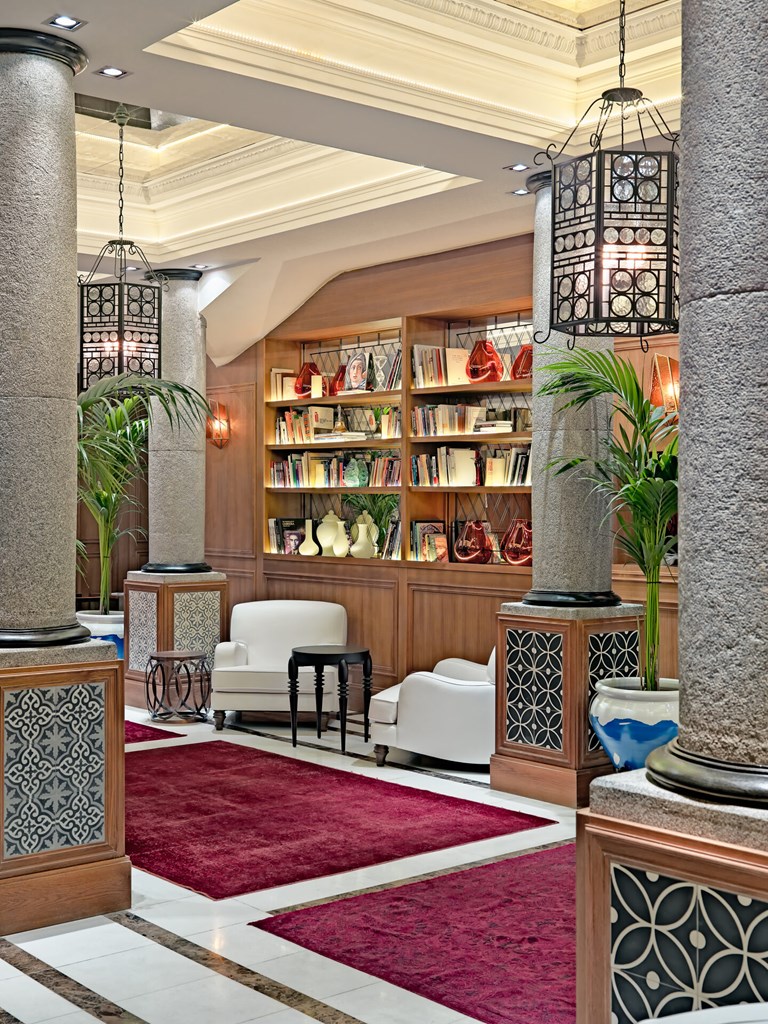 H10 Villa de la Reina: Lobby