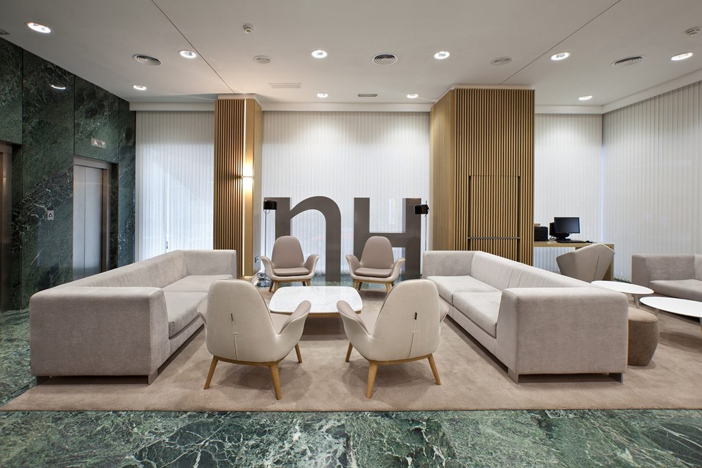 NH Madrid Ventas: Lobby