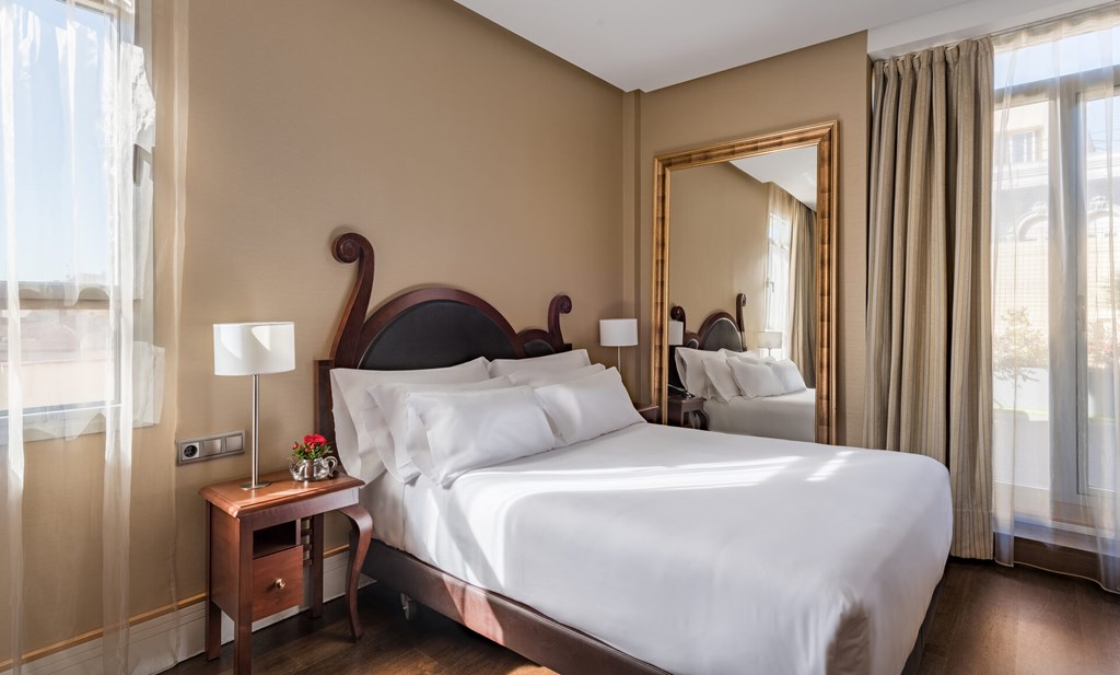 NH Collection Madrid Paseo del Prado: Room JUNIOR SUITE WITH VIEWS