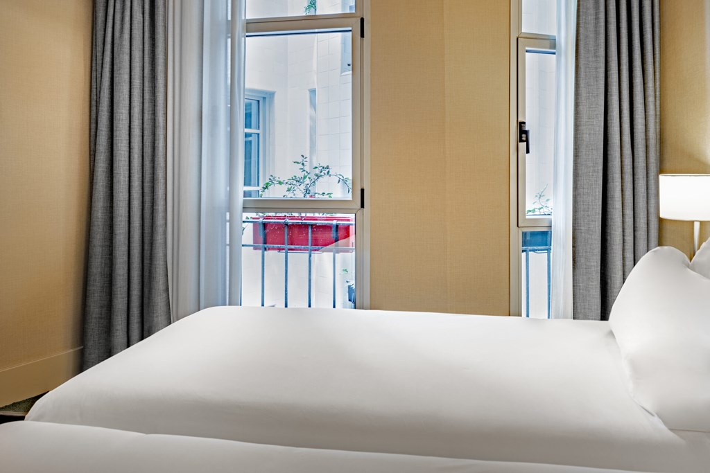 NH Collection Madrid Paseo del Prado: Room DOUBLE SUPERIOR