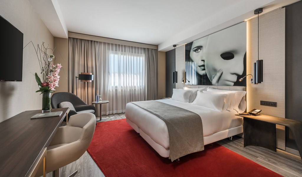 NH Collection Madrid Suecia: Room DOUBLE PREMIUM CITY VIEW